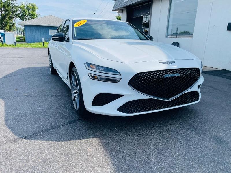 2024 Genesis G70 2.5T