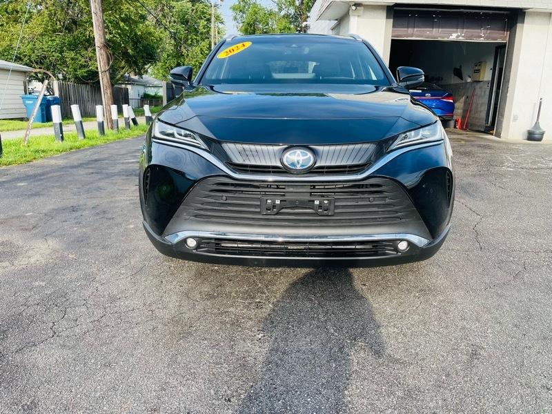 Toyota Venza LE 2024