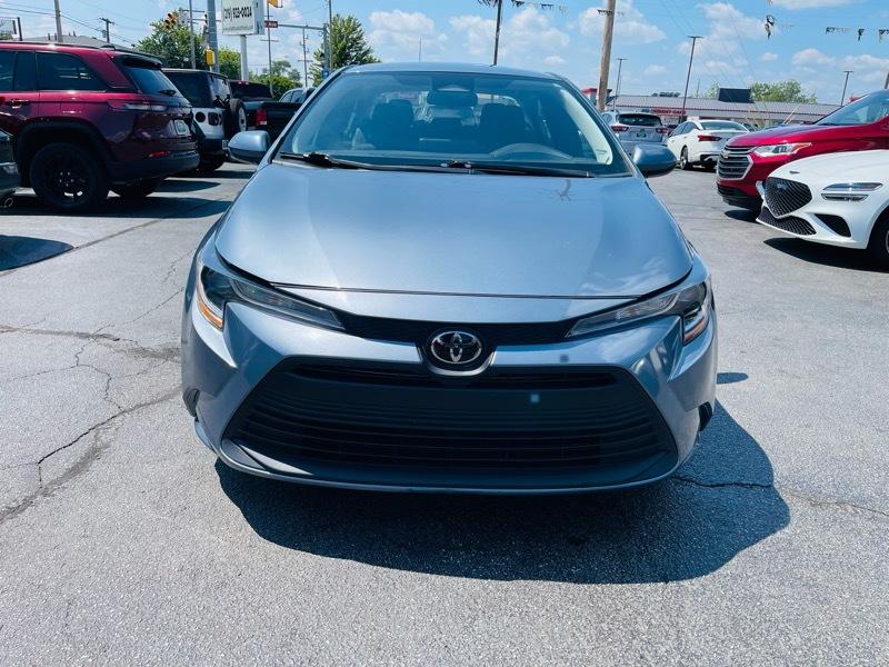 Toyota Corolla LE 2025