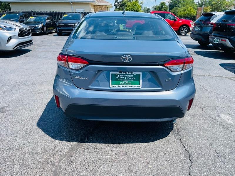 Toyota Corolla LE 2025