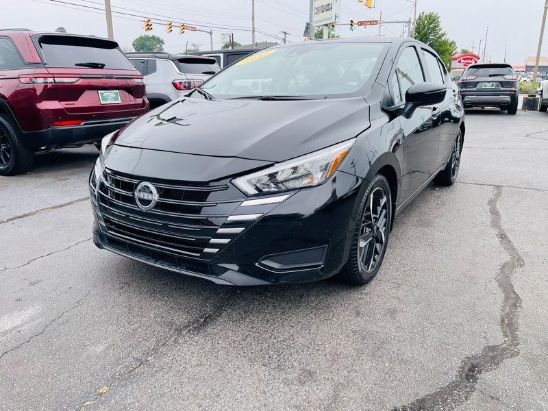 Nissan Versa SR 2025