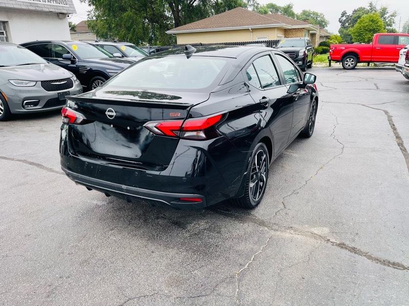 Nissan Versa SR 2025