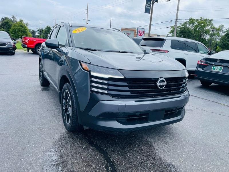 2025 Nissan Kicks SV 4WD