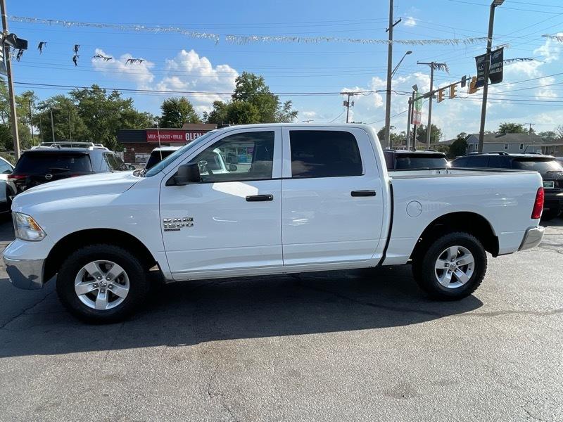RAM 1500 SLT Crew Cab SWB 4WD 2023