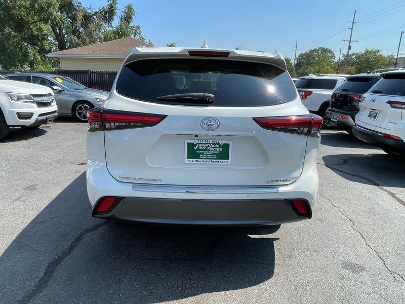Toyota Highlander Limited 2021