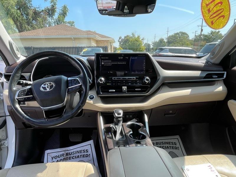 Toyota Highlander Limited 2021