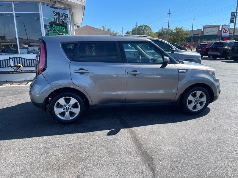 Kia Soul Base 6A 2019