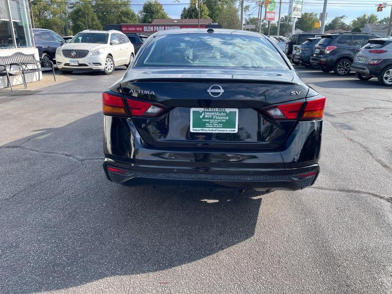 Nissan Altima 2.5 SV 2024