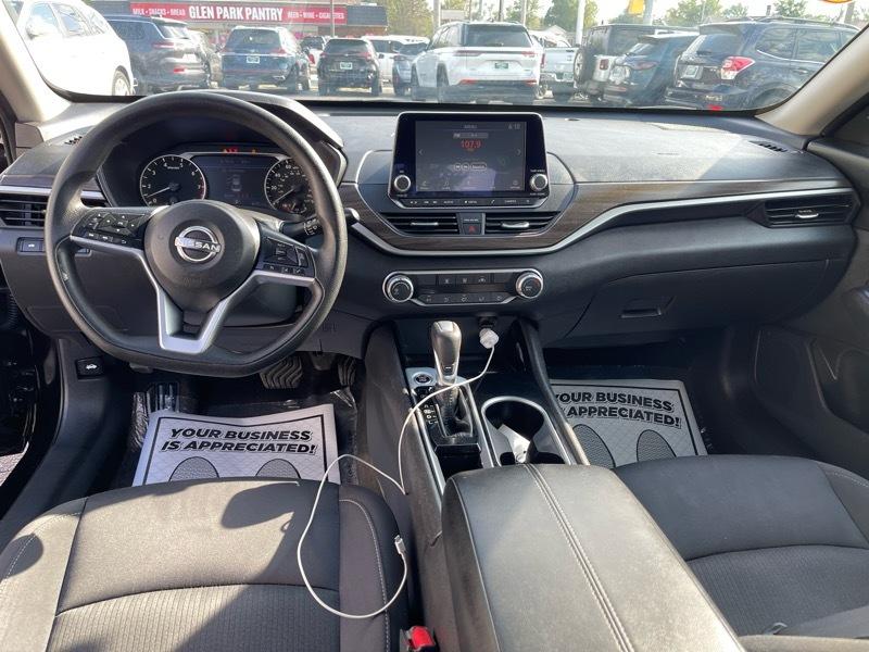 Nissan Altima 2.5 SV 2024