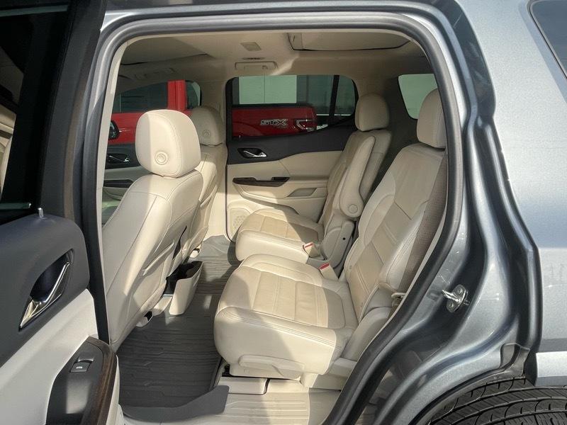 GMC Acadia Denali 2020