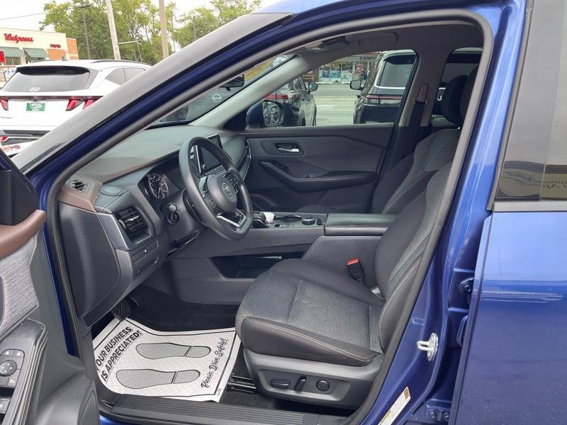 Nissan Rogue SV AWD 2021