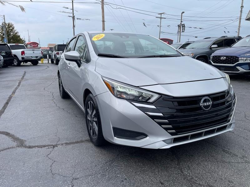 2025 Nissan Versa SV