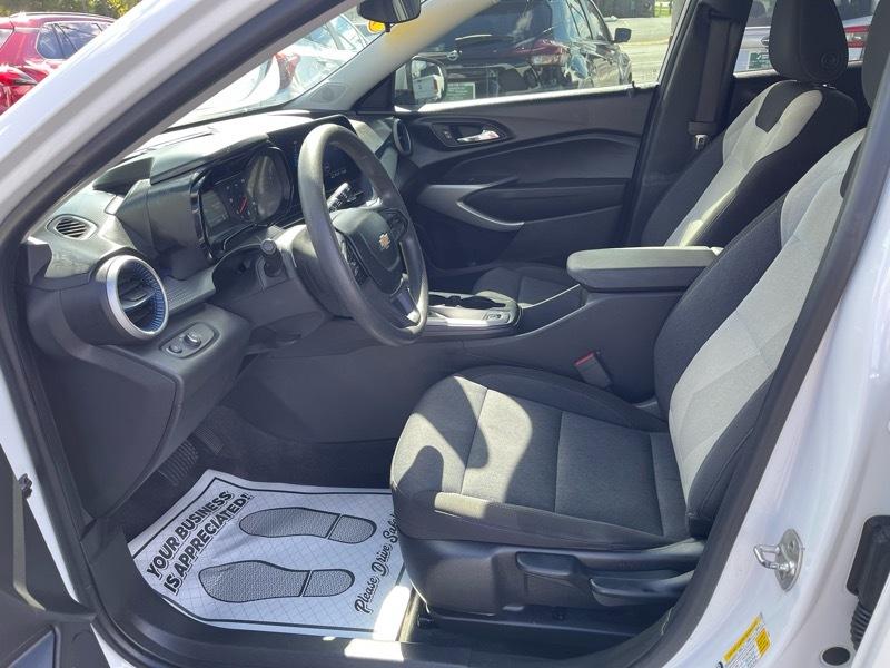Chevrolet Trax LS 2024