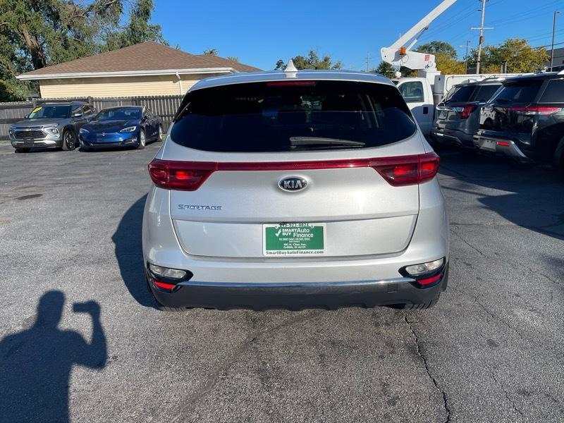 Kia Sportage LX FWD 2022