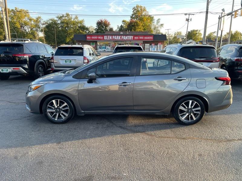 Nissan Versa SV 2025