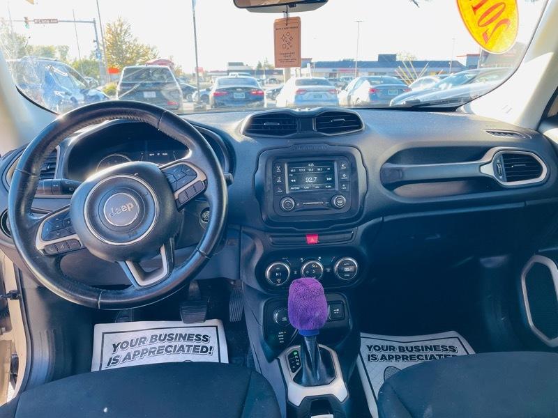 Jeep Renegade Latitude 4WD 2015