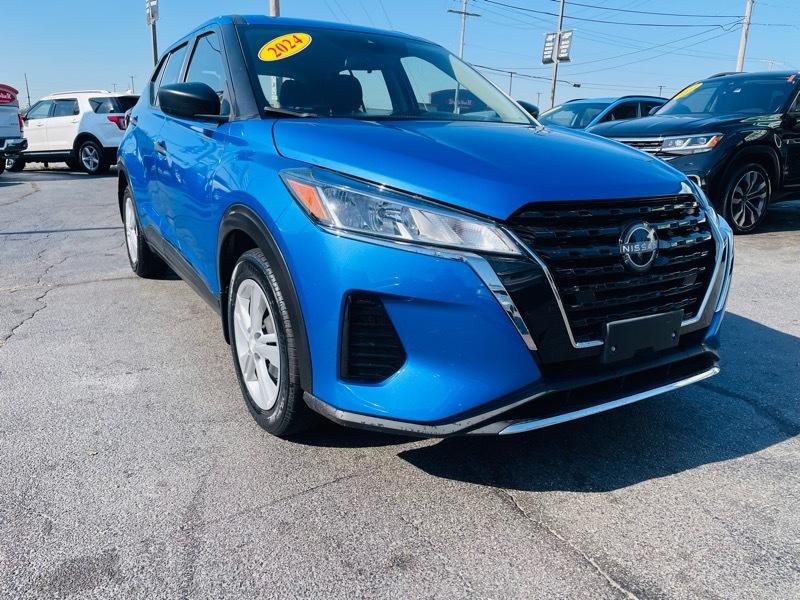 2024 Nissan Kicks S