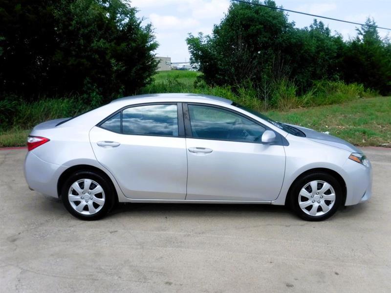 Toyota Corolla LE 2014