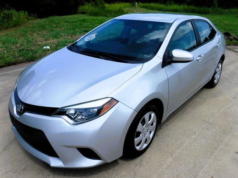 Toyota Corolla LE 2014