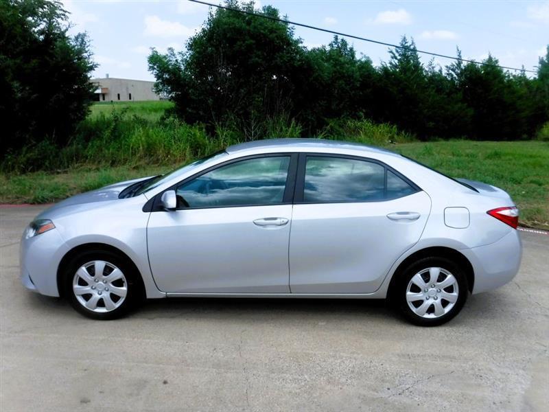 Toyota Corolla LE 2014