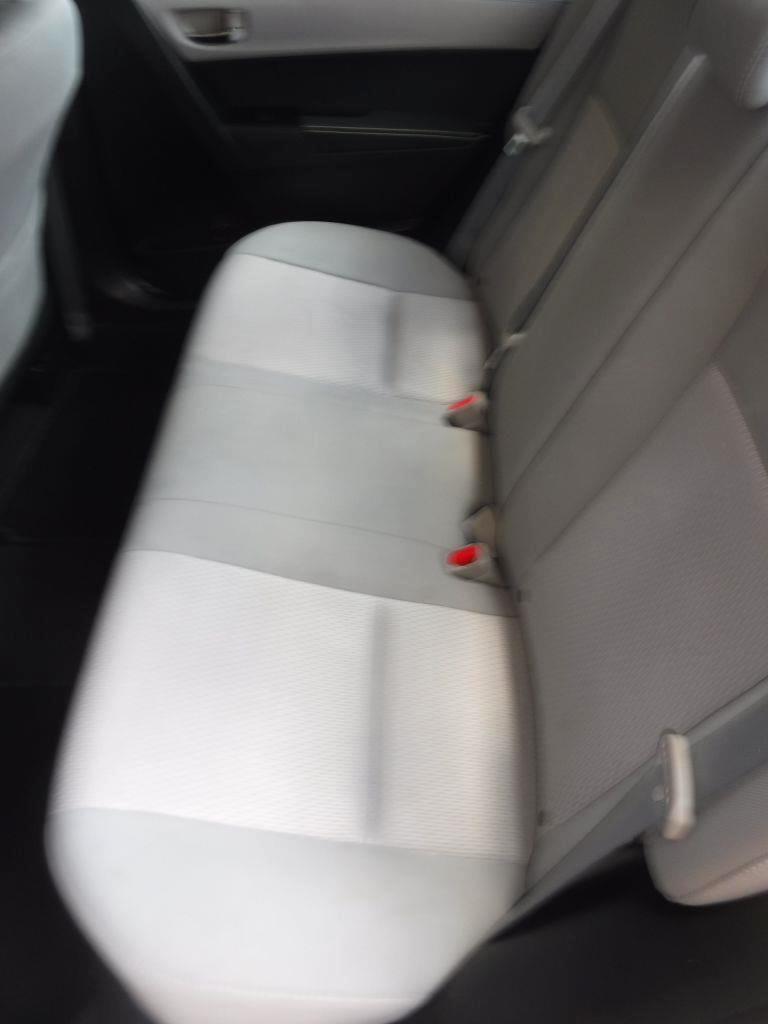 Toyota Corolla LE 2014