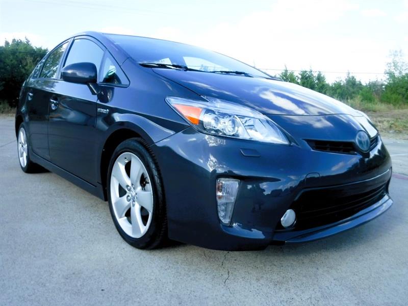 Toyota Prius Prius V 2012