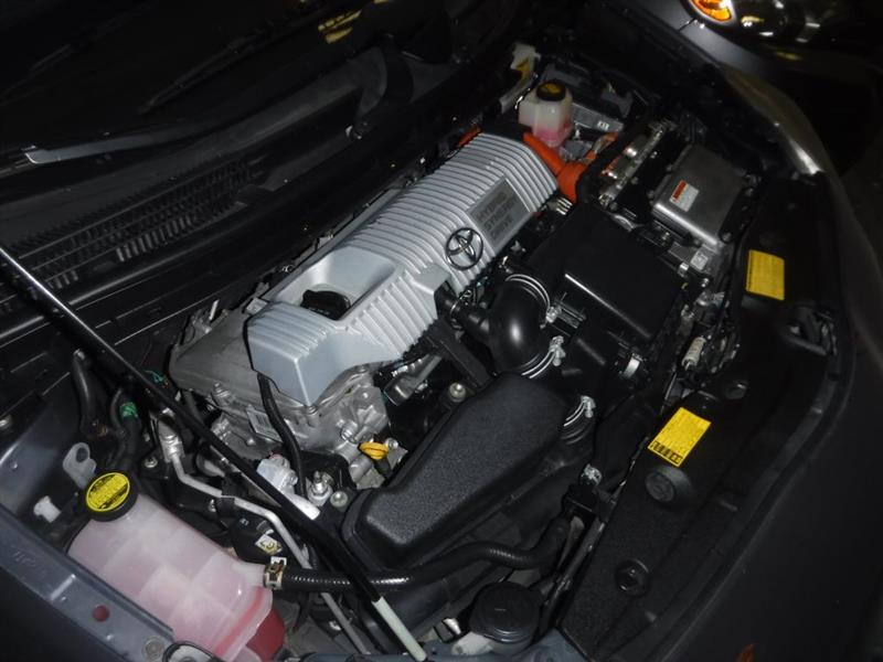 Toyota Prius Prius V 2012