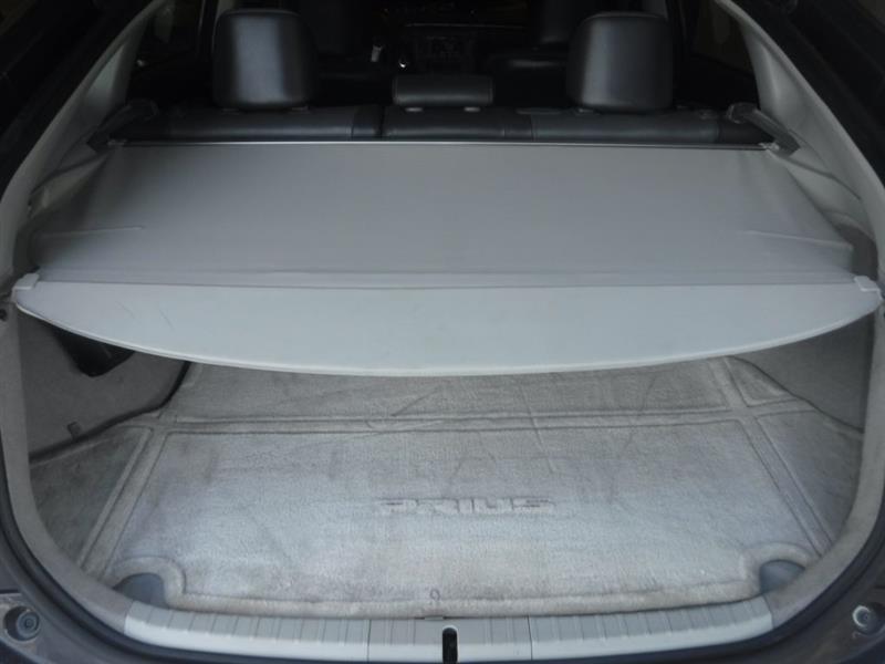 Toyota Prius Prius V 2012