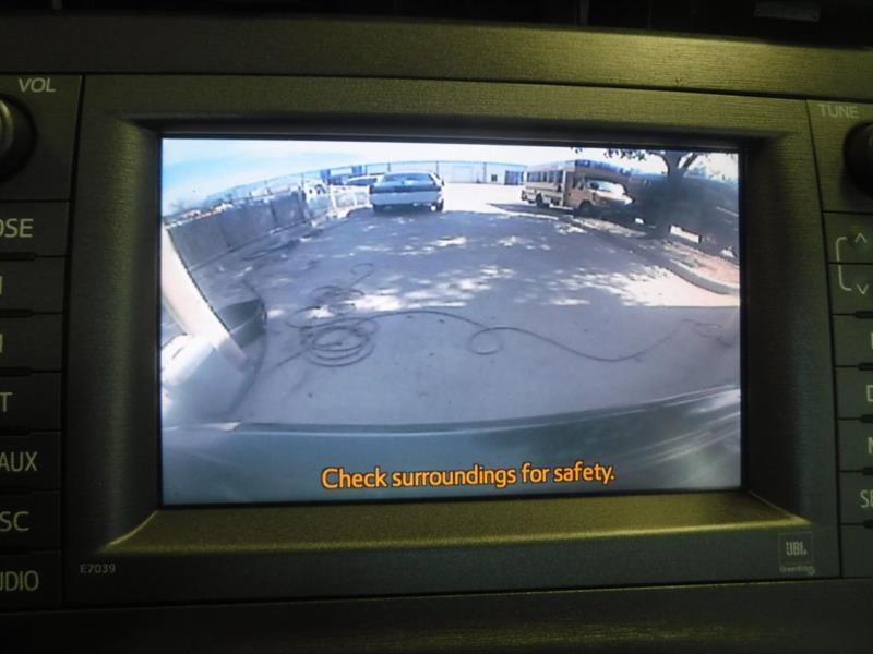 Toyota Prius Prius V 2012