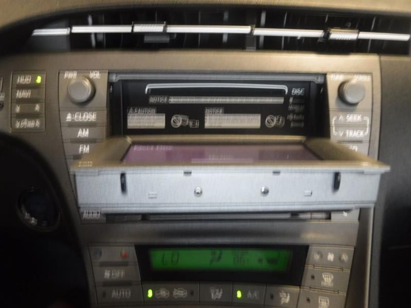 Toyota Prius Prius V 2012