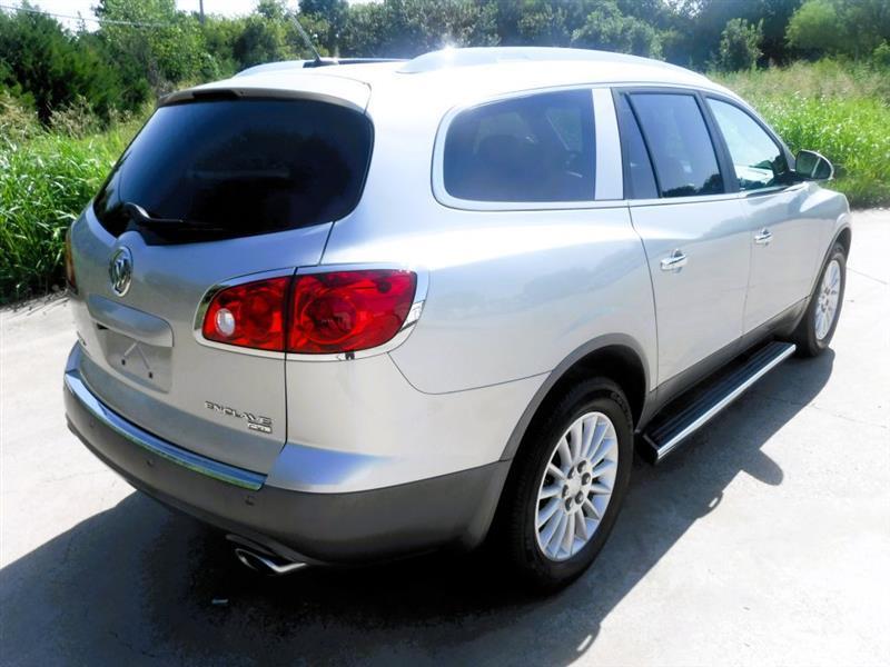 Buick Enclave CXL FWD 2008
