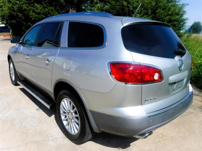 Buick Enclave CXL FWD 2008