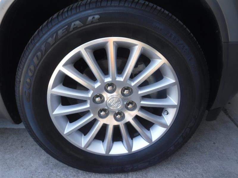 Buick Enclave CXL FWD 2008