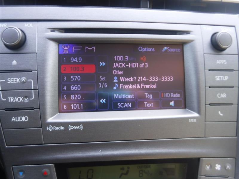 2012 Toyota Prius Three photo 33