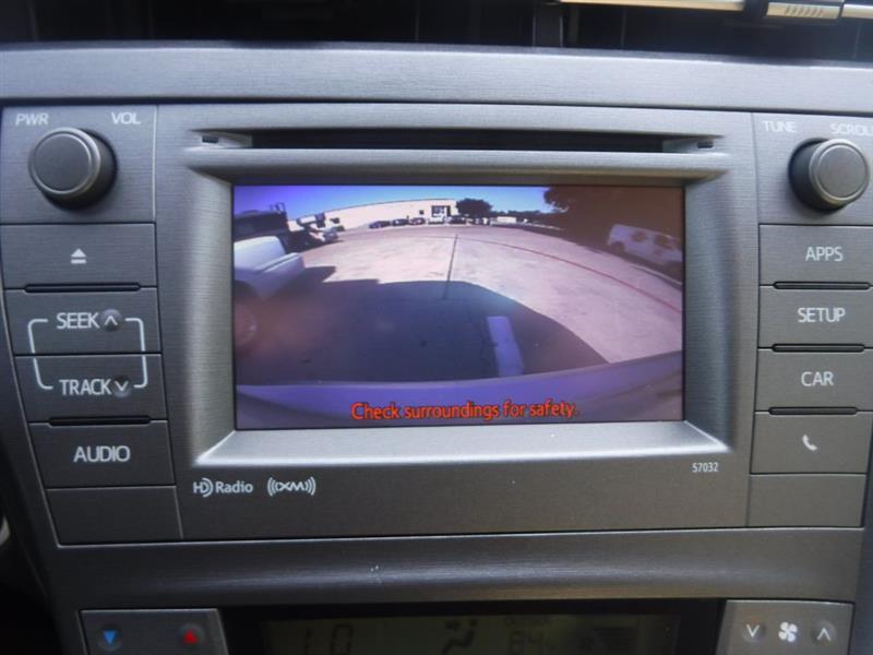 2012 Toyota Prius Three photo 34