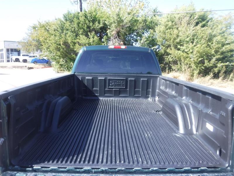 Chevrolet Silverado 3500 LT3 Crew Cab 4WD DRW 2003 Chevrolet Silverado 3500 LT3 Crew Cab 4WD DRW 2003
