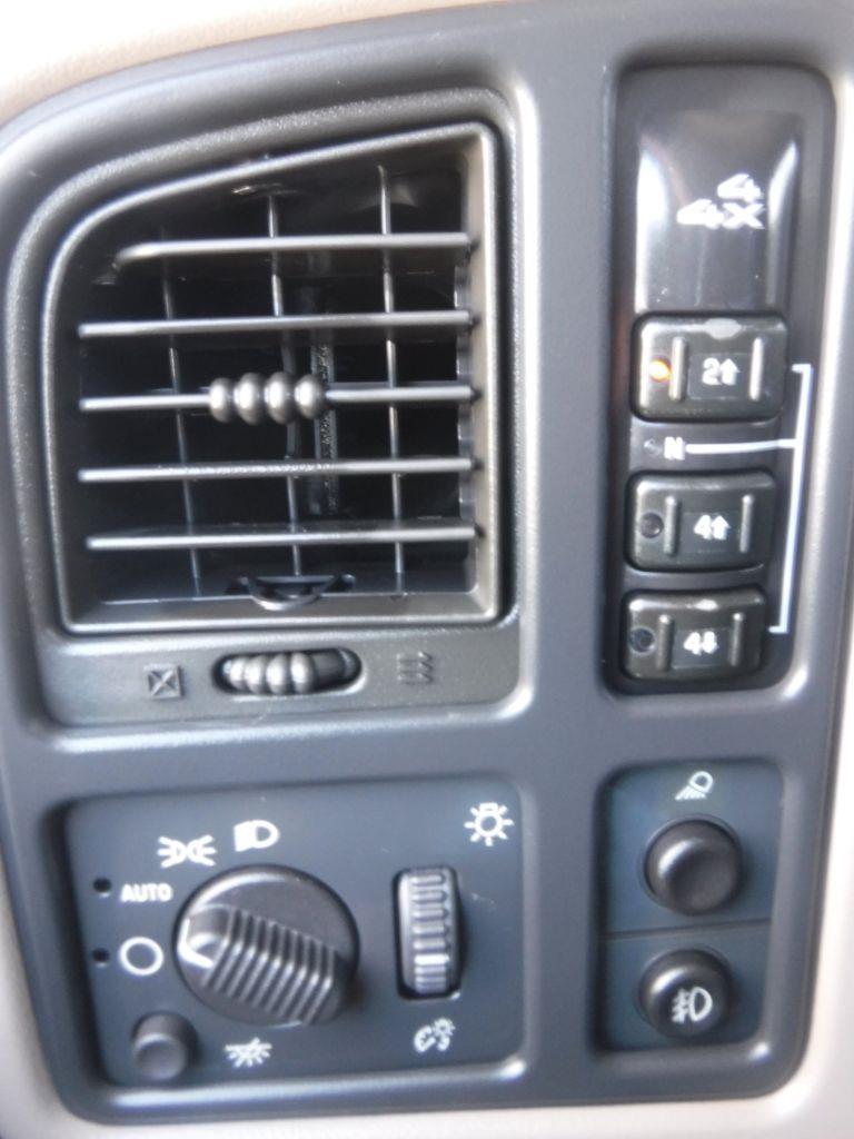 Chevrolet Silverado 3500 LT3 Crew Cab 4WD DRW 2003 Chevrolet Silverado 3500 LT3 Crew Cab 4WD DRW 2003