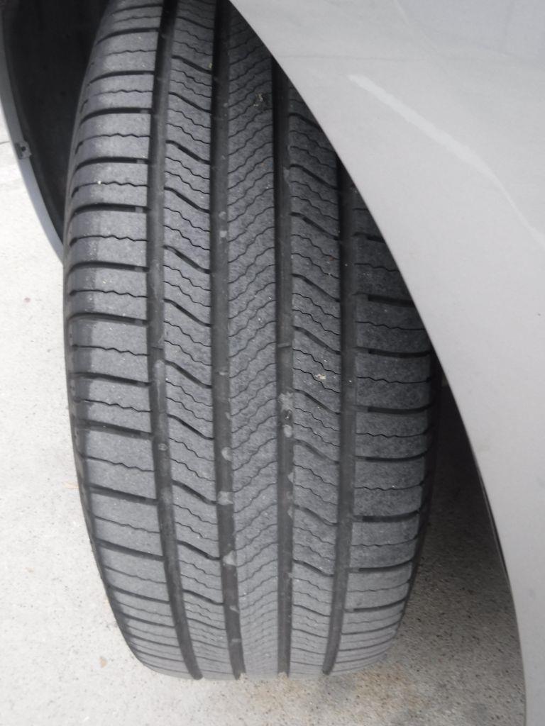 Toyota Sienna LE FWD 8-Passenger V6 2014 Toyota Sienna LE FWD 8-Passenger V6 2014