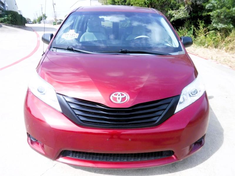 Toyota Sienna 5dr 7-Pass Van LE FWD Mobility (Natl) 2012 Toyota Sienna 5dr 7-Pass Van LE FWD Mobility (Natl) 2012