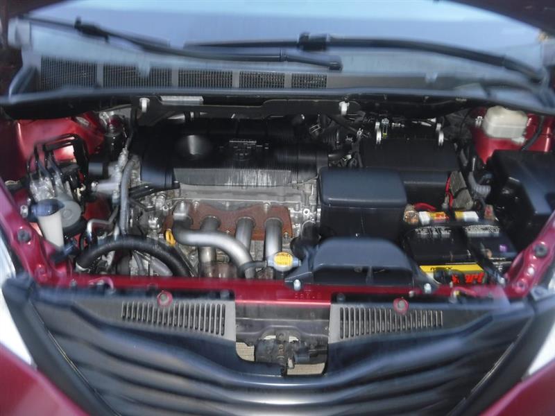 Toyota Sienna 5dr 7-Pass Van LE FWD Mobility (Natl) 2012 Toyota Sienna 5dr 7-Pass Van LE FWD Mobility (Natl) 2012