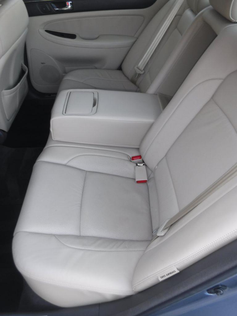 Hyundai Genesis 4.6L 2011 Hyundai Genesis 4.6L 2011