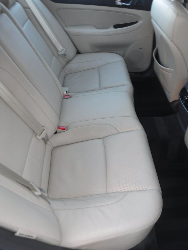 Hyundai Genesis 4.6L 2011 Hyundai Genesis 4.6L 2011