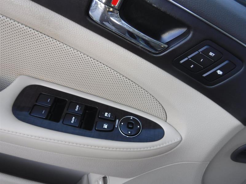 Hyundai Genesis 4.6L 2011 Hyundai Genesis 4.6L 2011