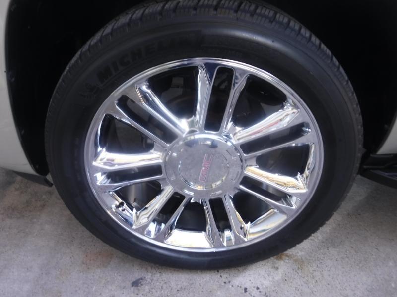 GMC Yukon SLE 2WD 2013 GMC Yukon SLE 2WD 2013