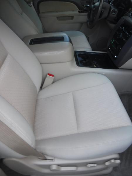 GMC Yukon SLE 2WD 2013 GMC Yukon SLE 2WD 2013