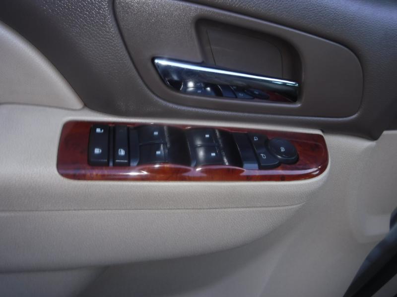 GMC Yukon SLE 2WD 2013 GMC Yukon SLE 2WD 2013