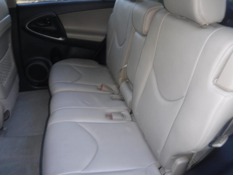 Toyota RAV4 Limited FWD 2012 Toyota RAV4 Limited FWD 2012