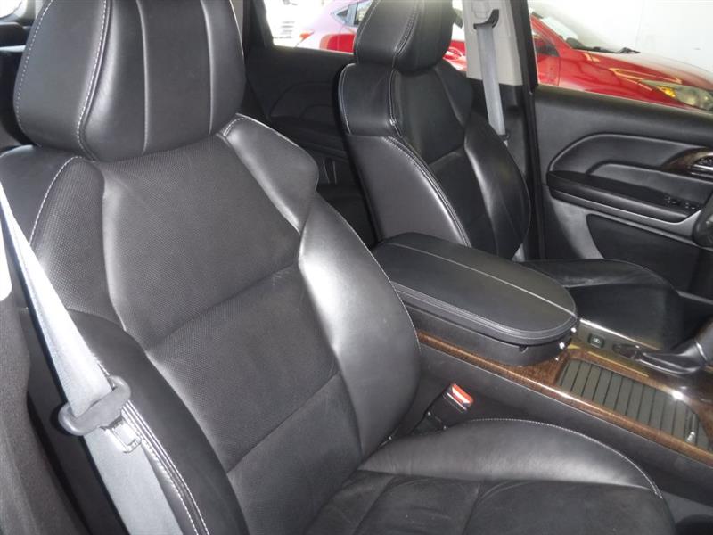 Acura MDX 6-Spd AT w/Advance Package 2011
