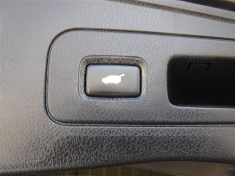 Acura MDX 6-Spd AT w/Advance Package 2011