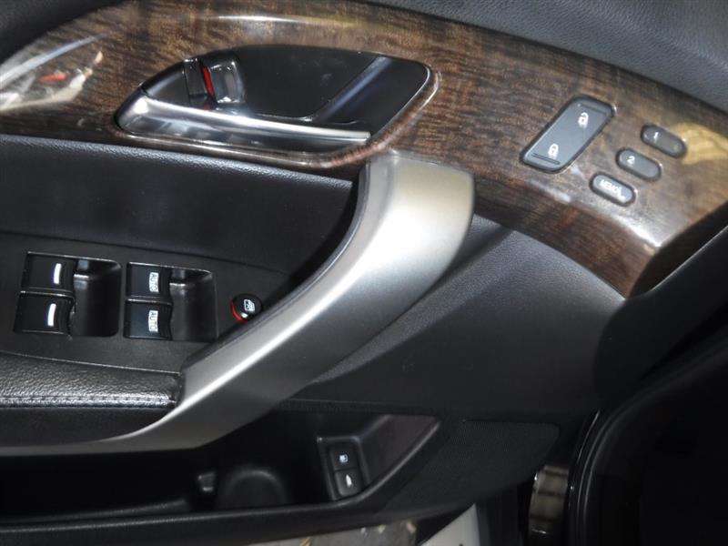 Acura MDX 6-Spd AT w/Advance Package 2011